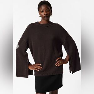 Button-Detailed
Merino Sweater - size small - & other stories
